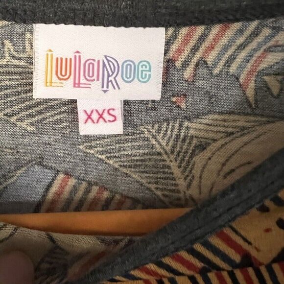 LulaRoe Randy Raglan Sleeve Top Knit Blouse Abstract Print NWOT XXS - Picture 4 of 4